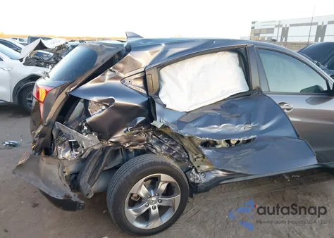 2017 Honda Hr-V Lx z USA, uszkodzony, nr VIN 3CZRU5H38HG700325